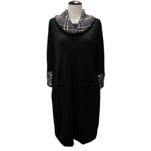 Sandra Darren Black Knit Dress with Gold and White Accents